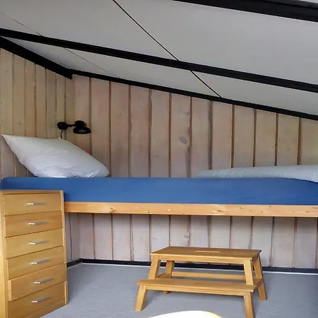 Three-bedroom Holiday Egemose 04 بيت للعطل