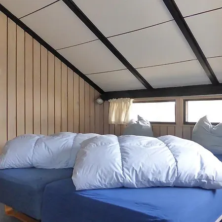 Three-bedroom Holiday Egemose 04 بيت للعطل