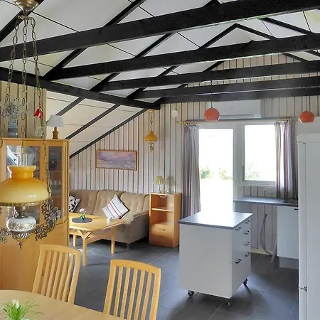 Three-bedroom Holiday Egemose 04 بيت للعطل Vibøge
